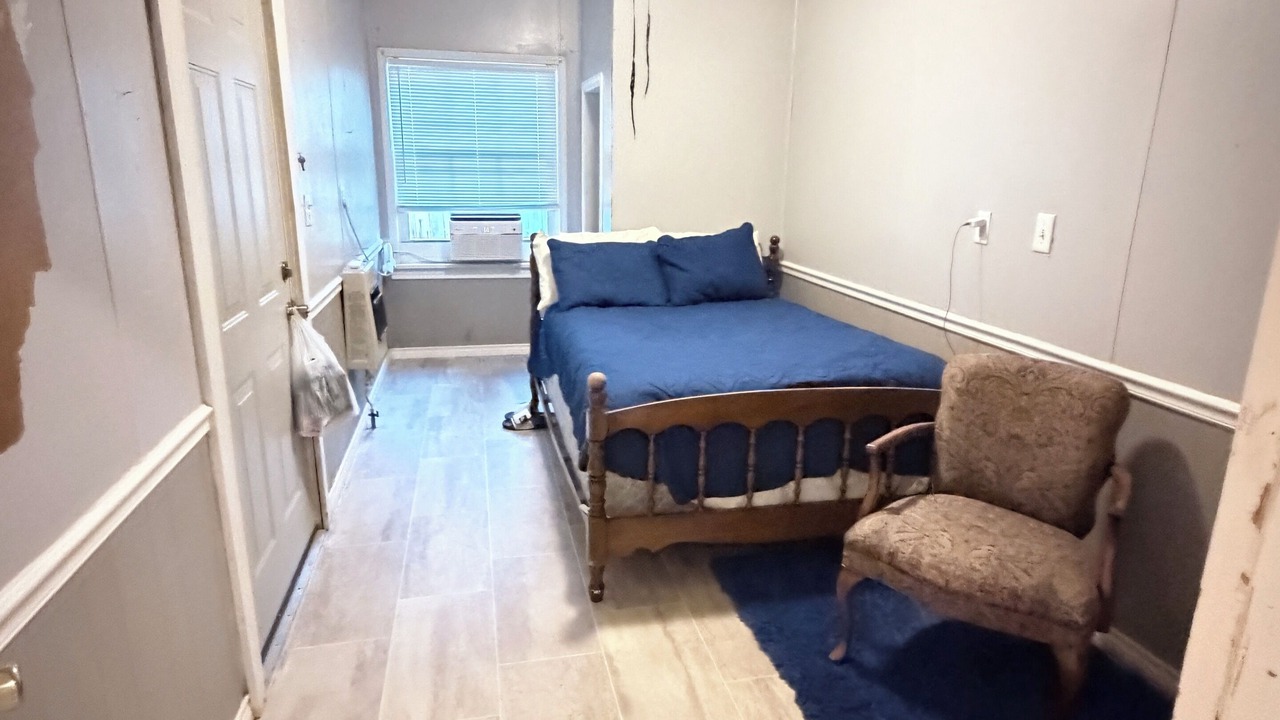Photo of Bedroom in Warren