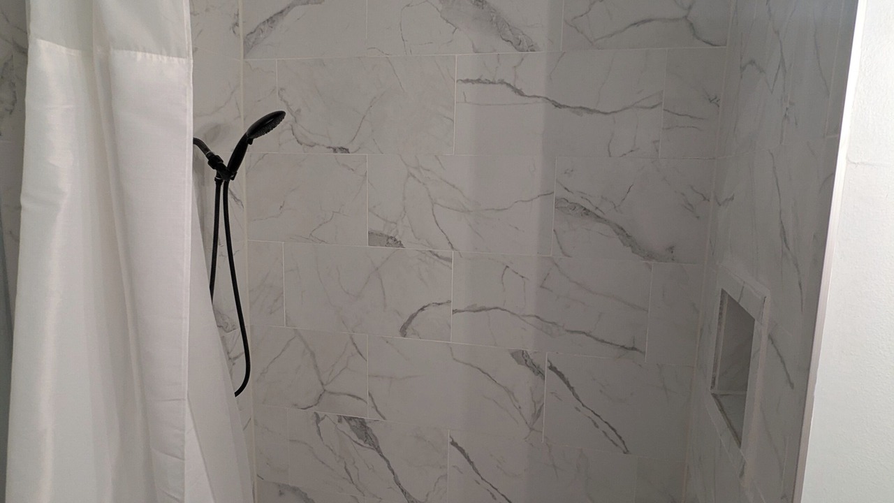 Photo of Bathroom in South 7th Ward