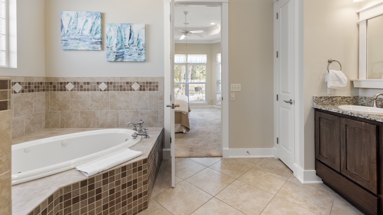 Photo of Bathroom in Hollywood Beach