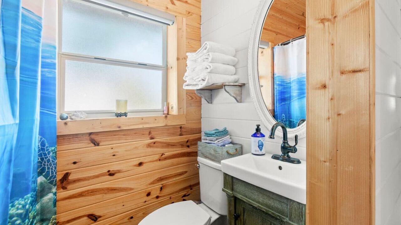 Photo of Bathroom in Bid-a-wee Beach