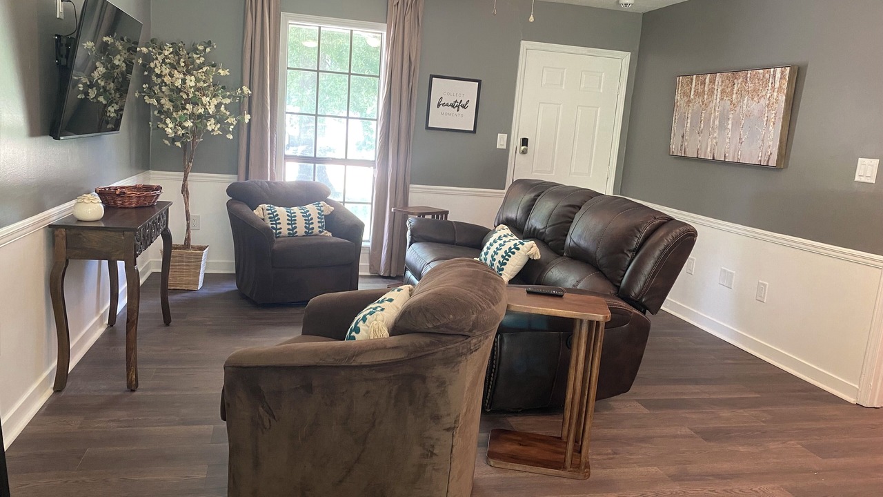 Photo of Livingroom in Brandon