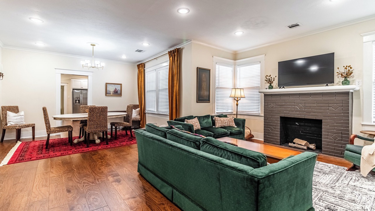 Photo of Livingroom in Monroe