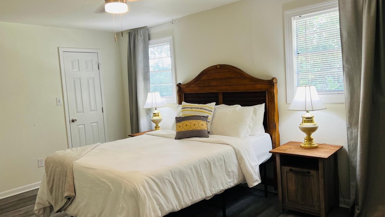 Photo of Bedroom in Southeast Pensacola