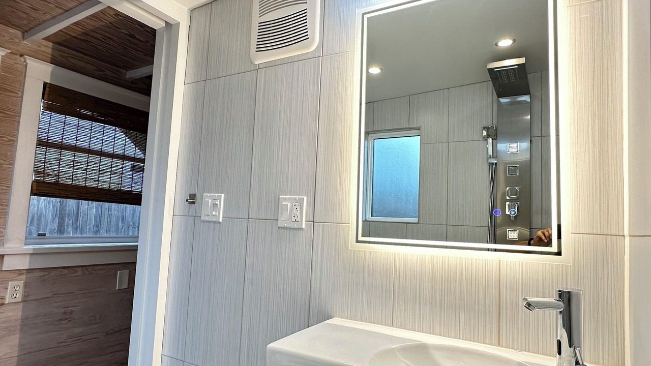 Photo of Bathroom in Key West Historic District
