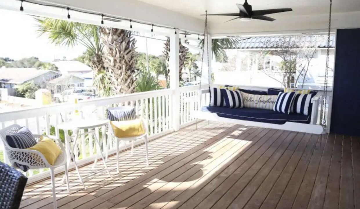 Photo of Patio Balcony in Riviera Beach