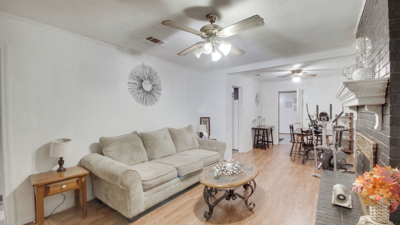 Photo of Livingroom in Jackson