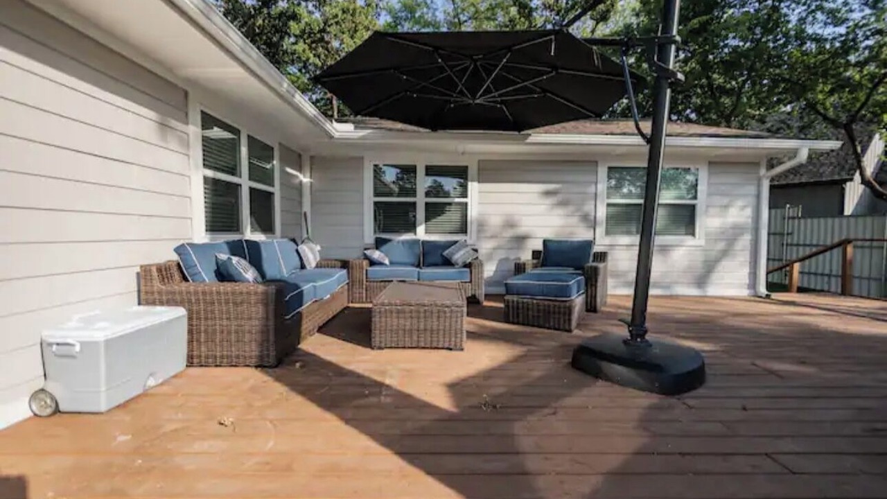 Photo of Patio Balcony in Enchanted Oaks