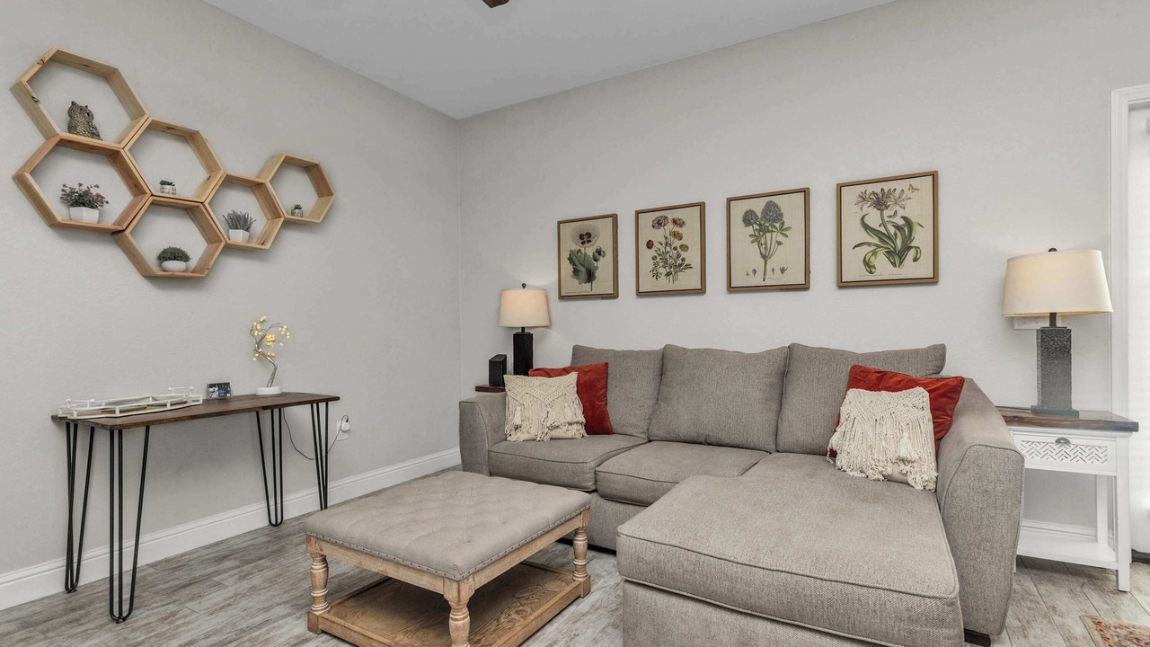 Photo of Livingroom in Wright