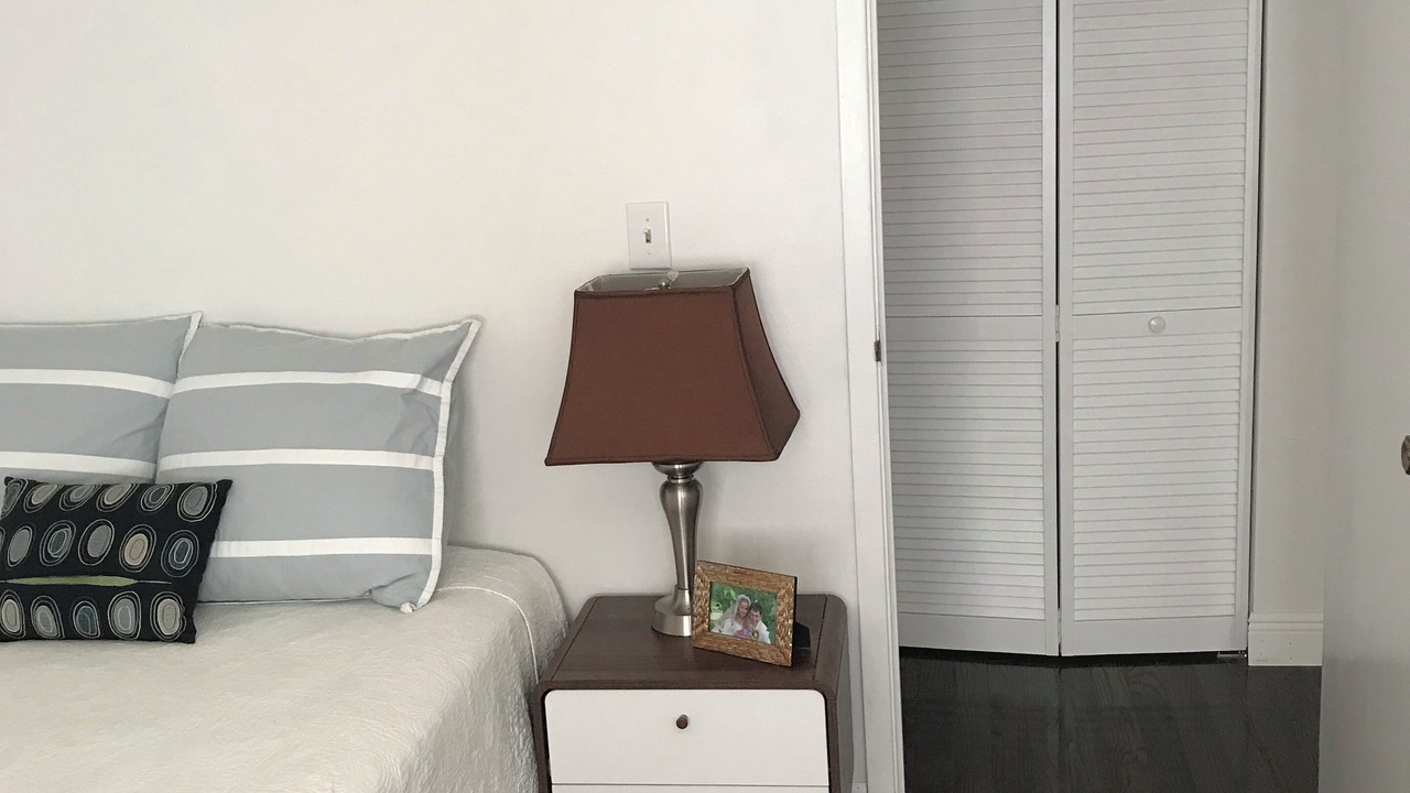Photo of Bedroom in Shalimar