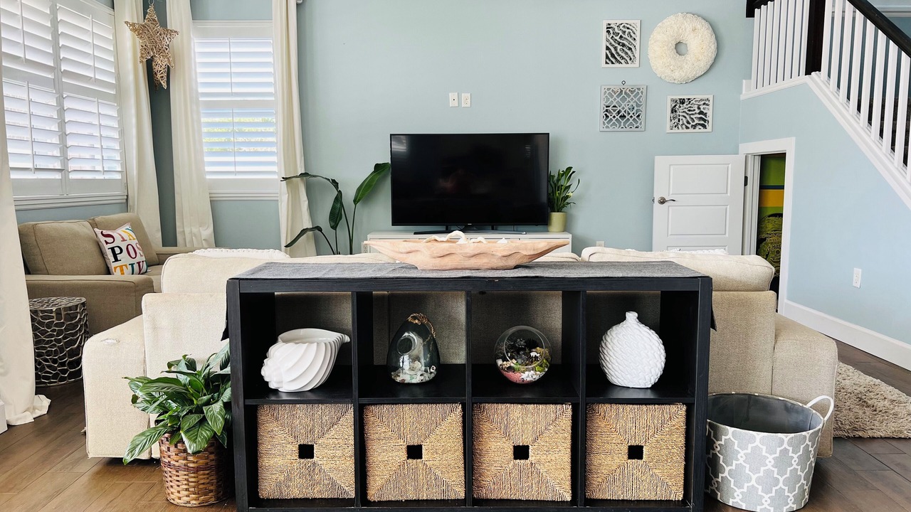 Photo of Livingroom in River Ridge Estates