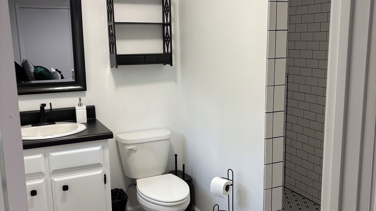 Photo of Bathroom in Fort Payne