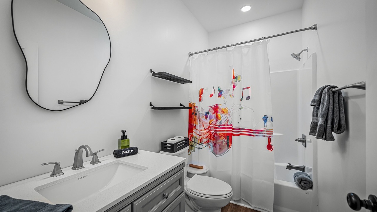 Photo of Bathroom in Fort Payne