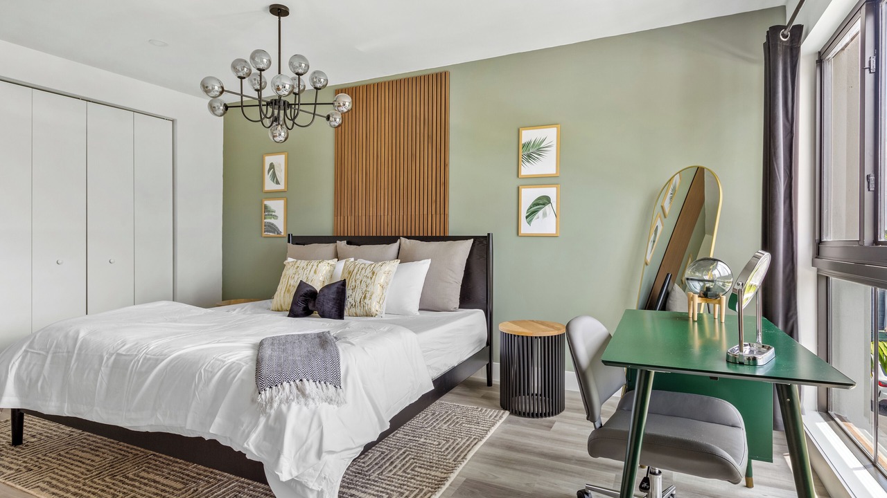 Photo of Bedroom in Central Business District