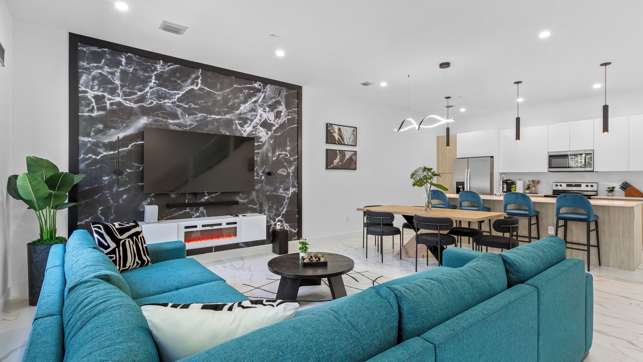 Photo of Livingroom in Central Business District