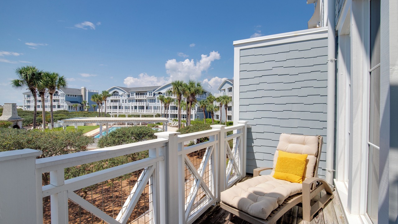 Photo of Patio Balcony in WaterSound Beach