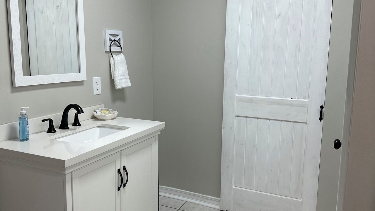 Photo of Bathroom in Mississippi City