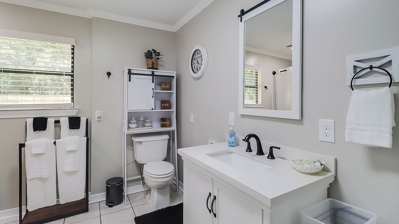Photo of Bathroom in Mississippi City