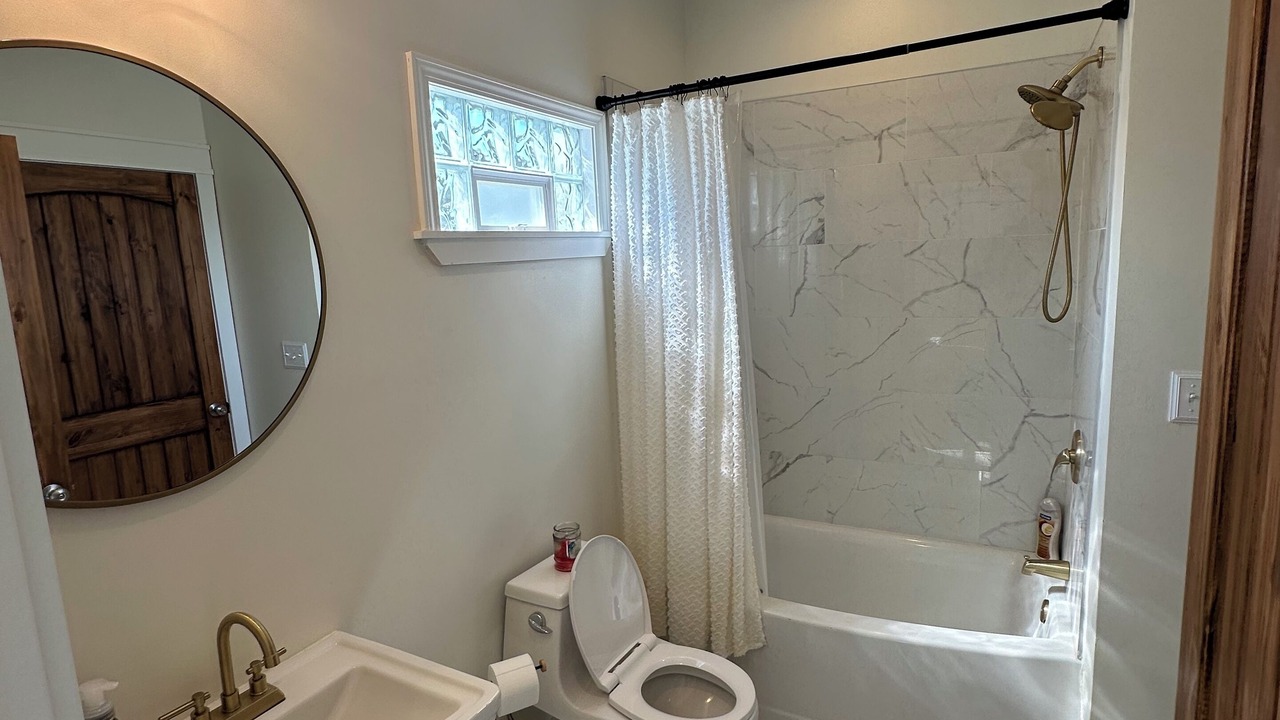 Photo of Bathroom in Bay St Louis