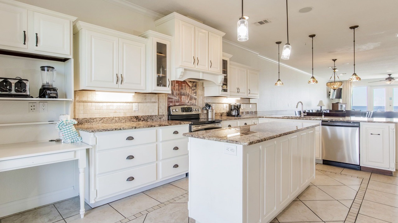 Photo of Kitchen in White Sands