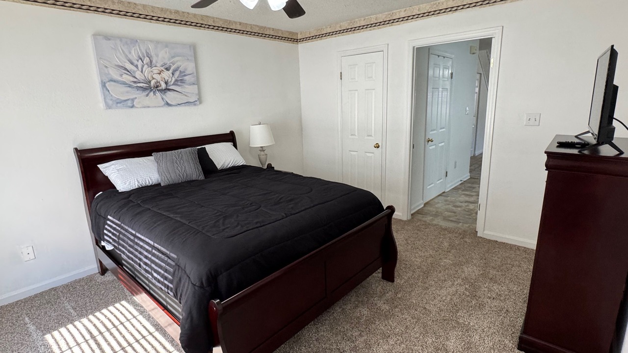 Photo of Bedroom in Tallahassee