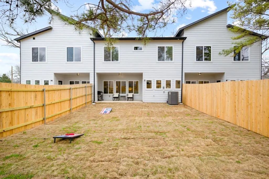 Photo of Outdoor in Central Arlington