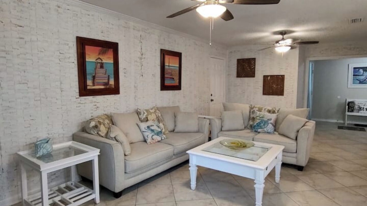 Photo of Bedroom in Ono Island
