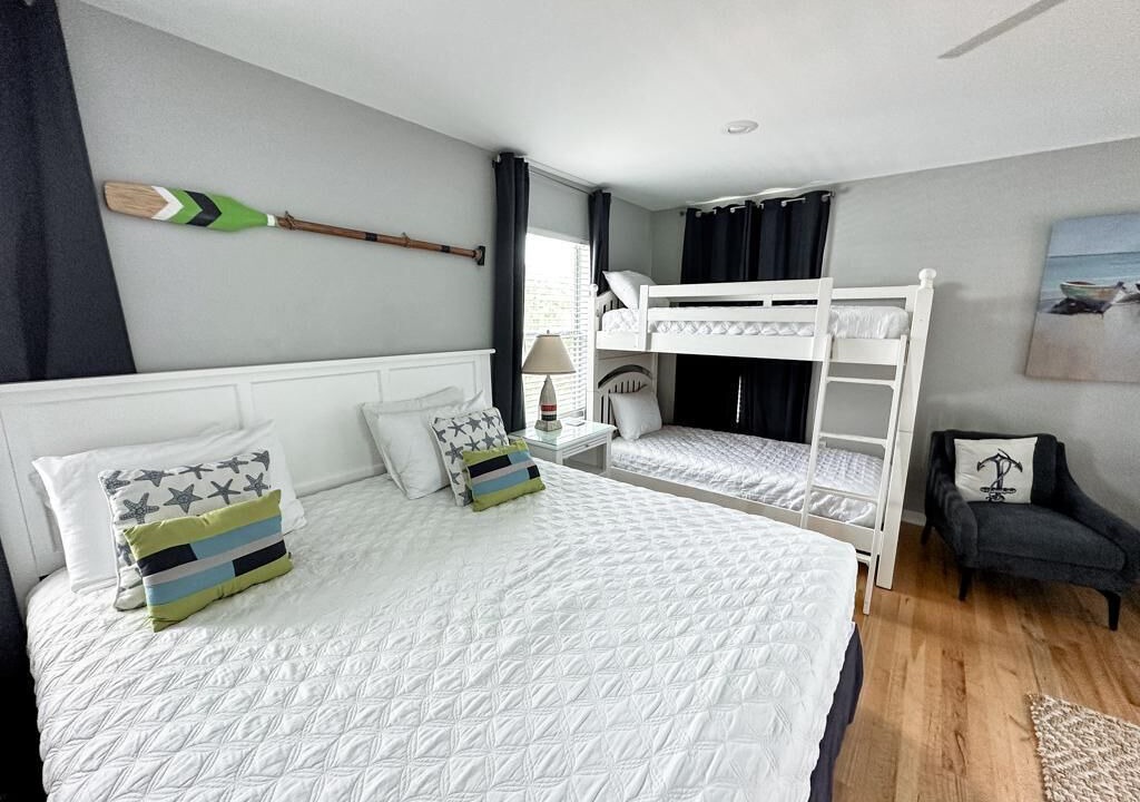 Photo of Bedroom in Seagrove Beach