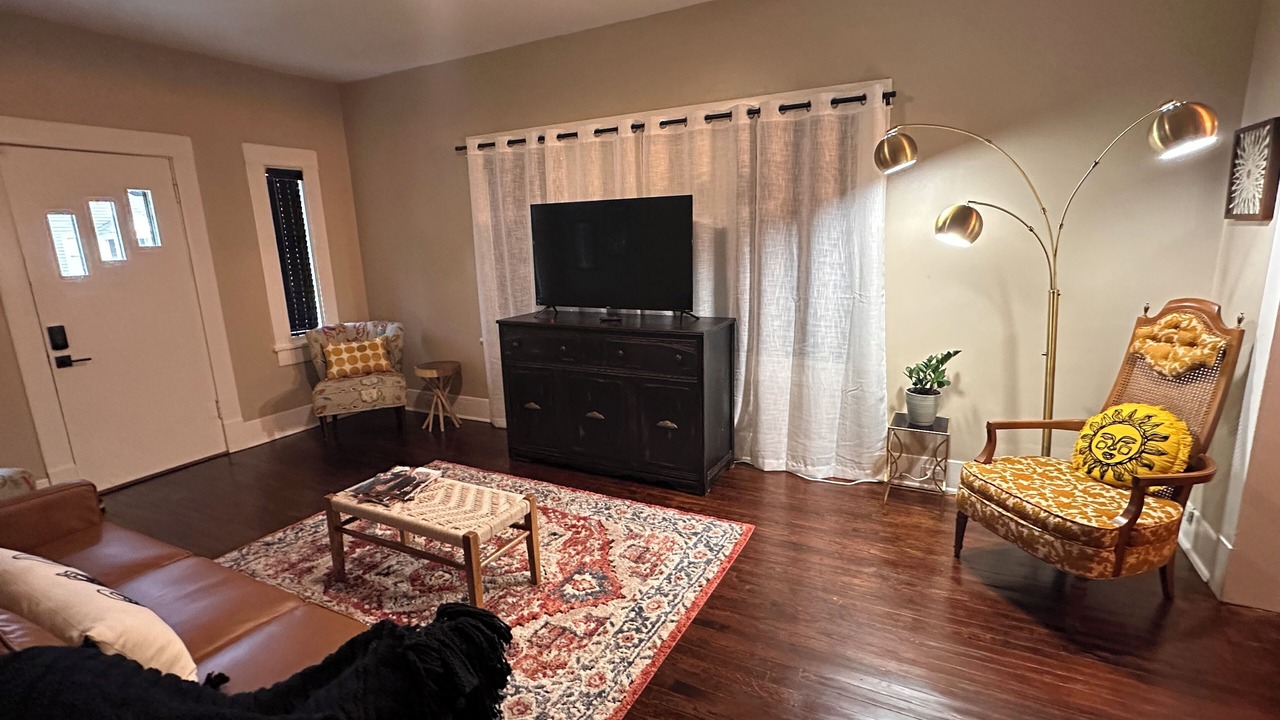 Photo of Livingroom in Monroe