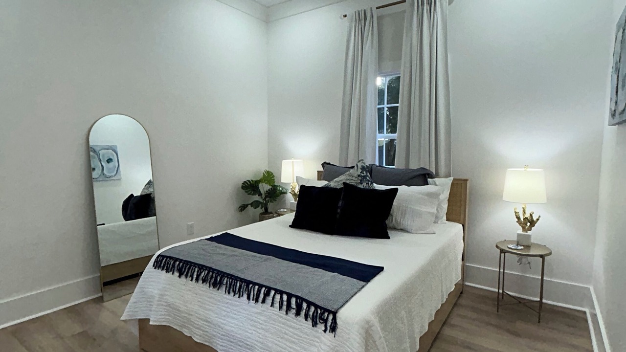 Photo of Bedroom in Old Town