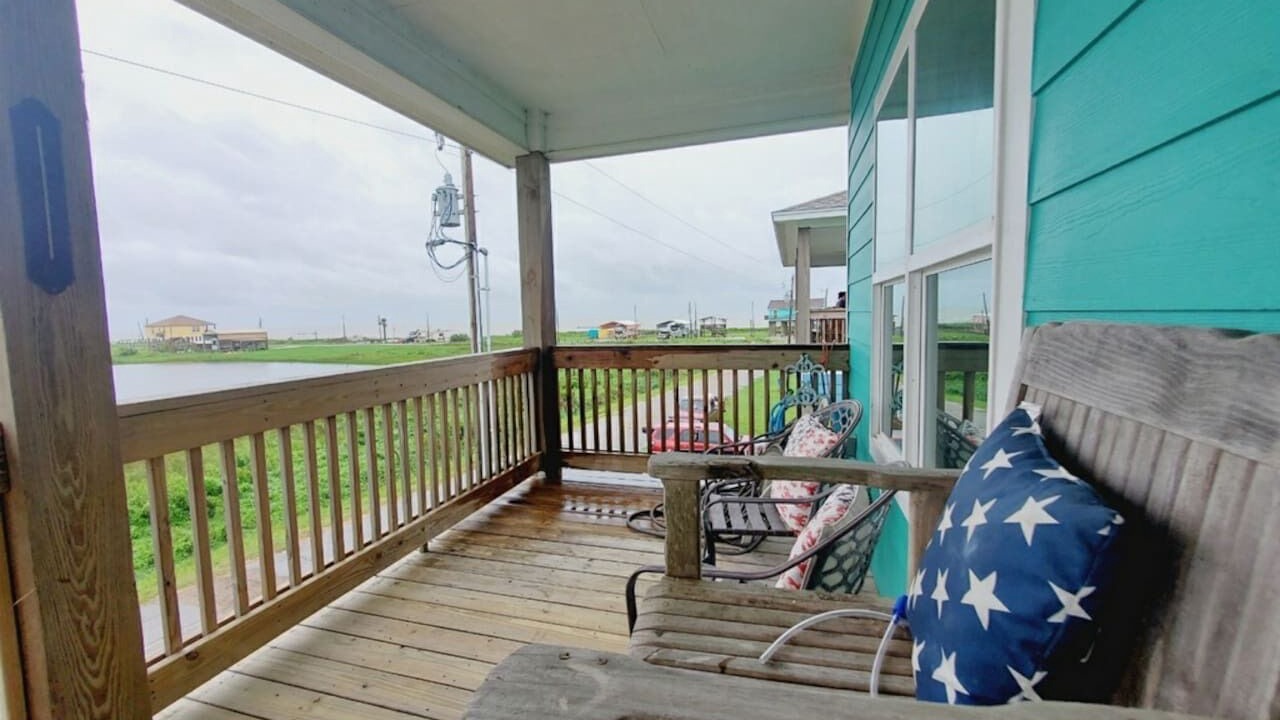 Photo of Patio Balcony in Cameron Parish