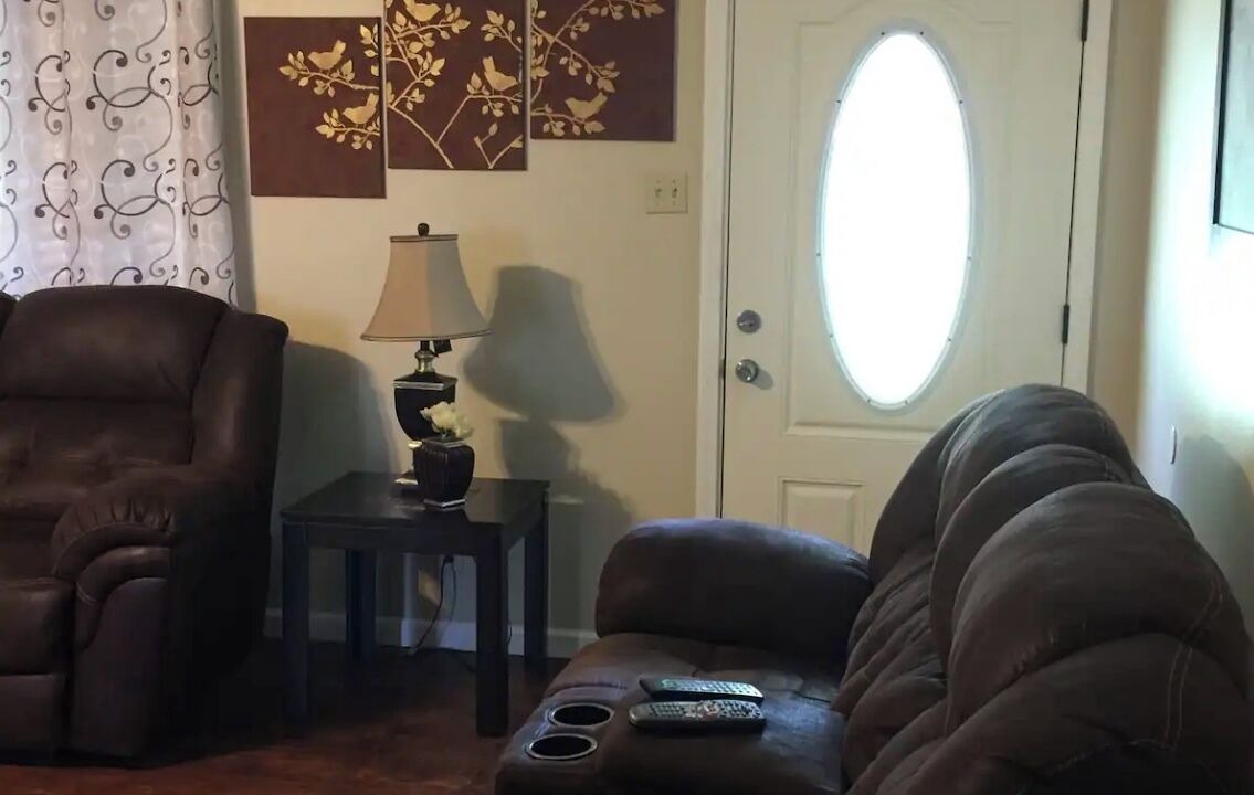 Photo of Livingroom in Monroe