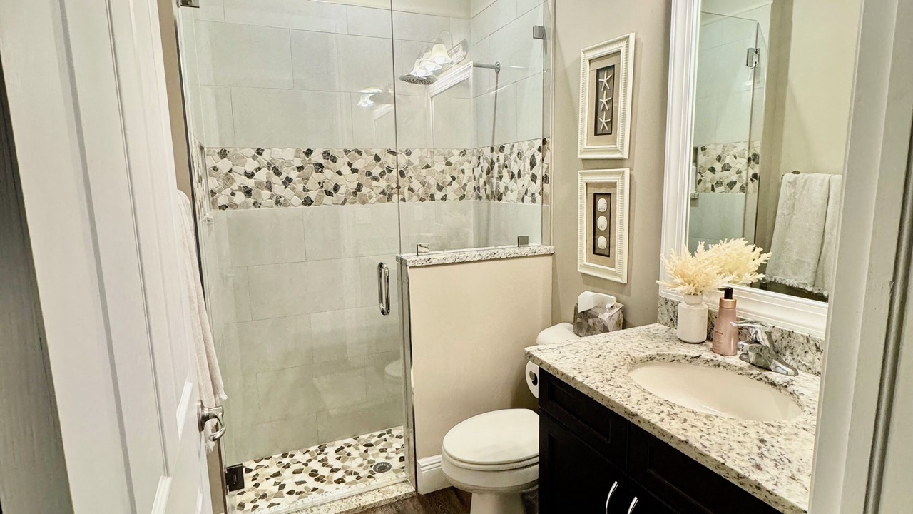 Photo of Bathroom in Naples
