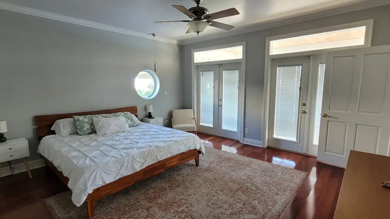 Photo of Bedroom in Henderson Point