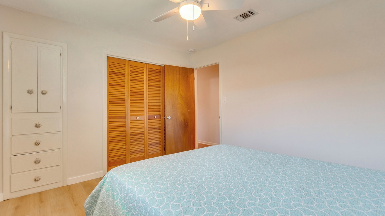 Photo of Bedroom in Ono Island