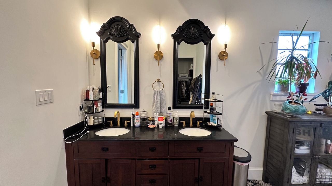 Photo of Bathroom in Saint Roch