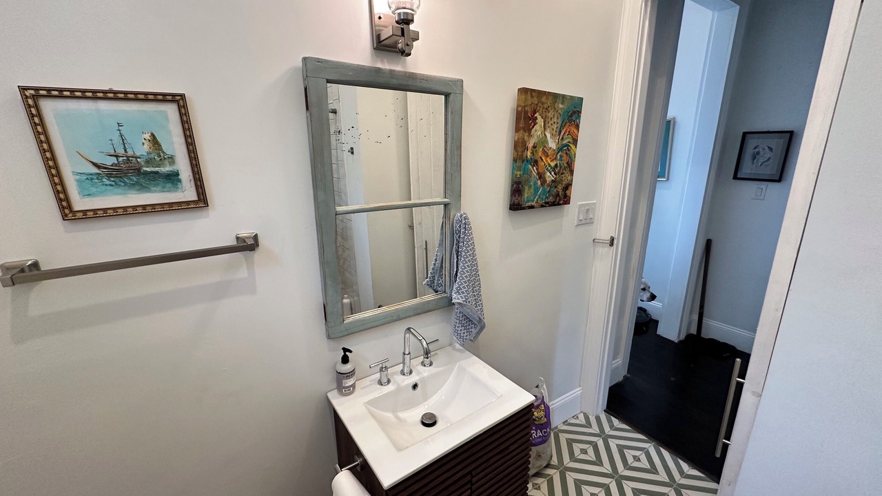 Photo of Bathroom in Saint Roch