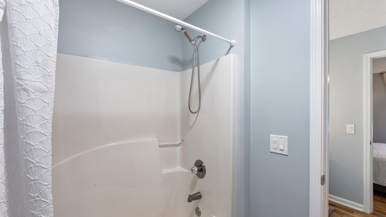 Photo of Bathroom in Upper Grand Lagoon