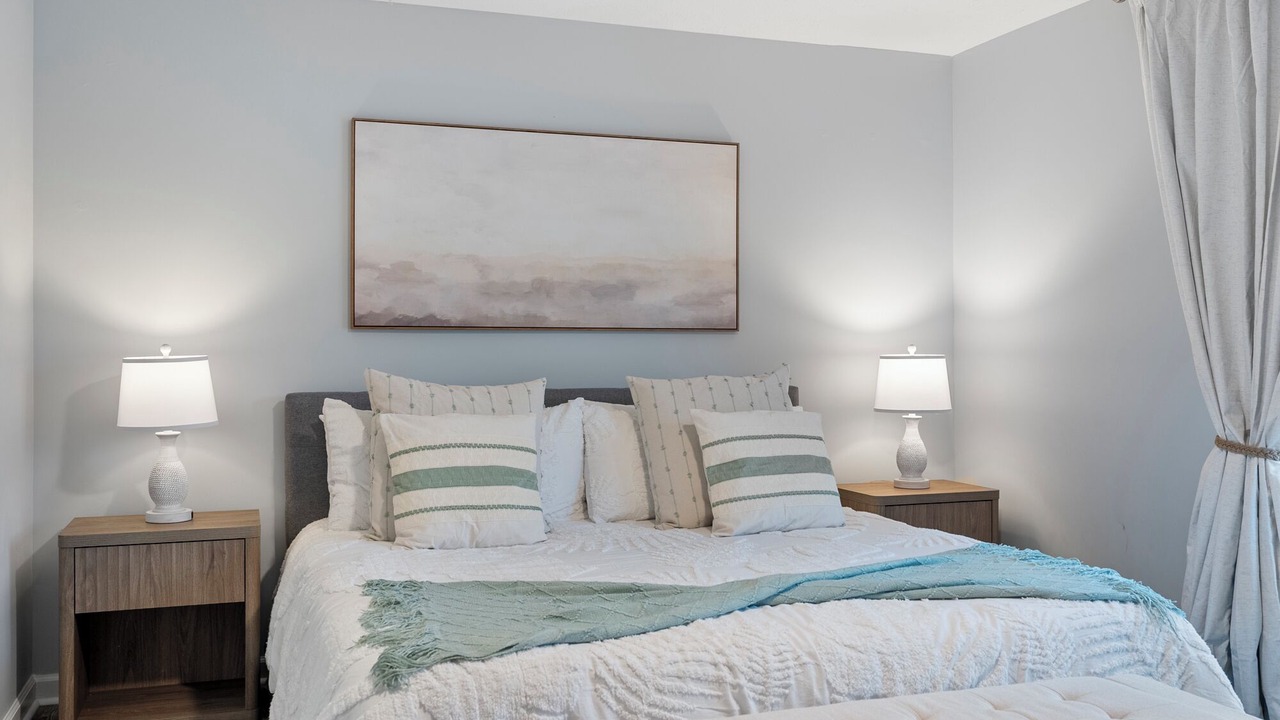 Photo of Bedroom in Upper Grand Lagoon
