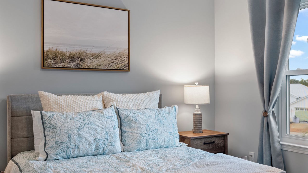 Photo of Bedroom in Upper Grand Lagoon