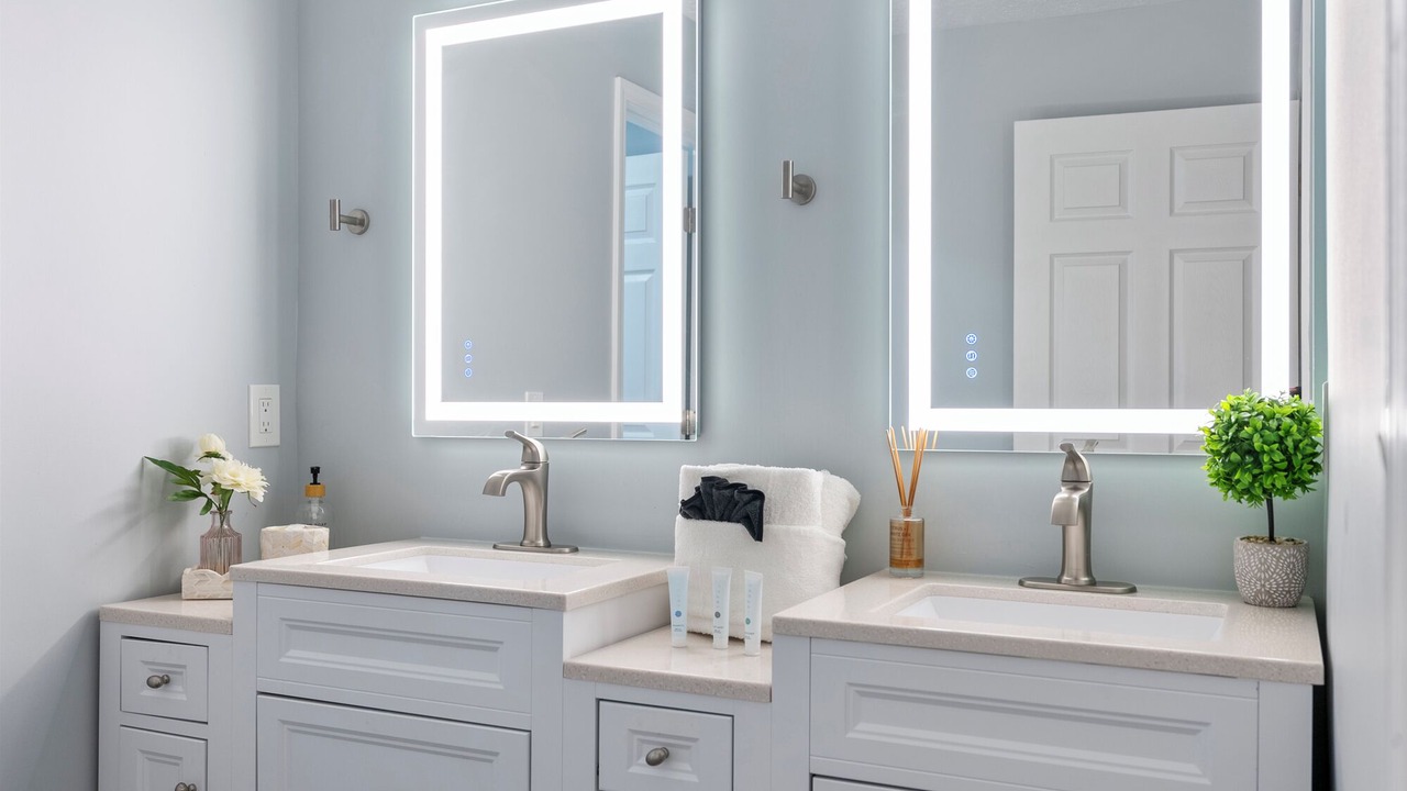 Photo of Bathroom in Upper Grand Lagoon