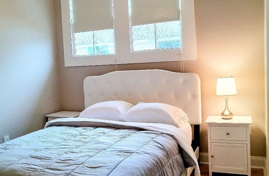 Photo of Bedroom in Holy Cross District