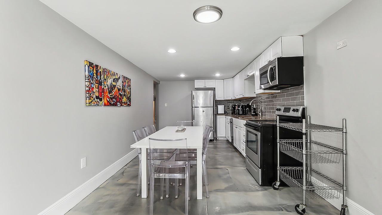 Photo of Kitchen in Algiers Point