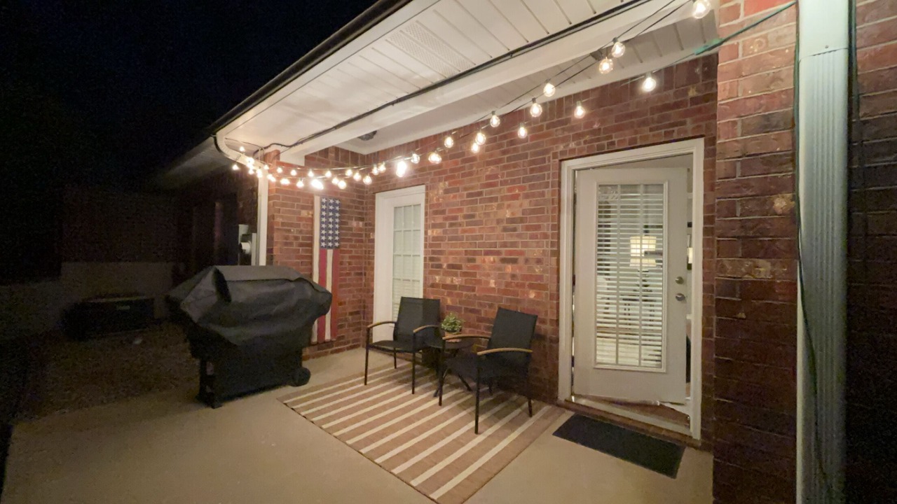 Photo of Patio Balcony in Center