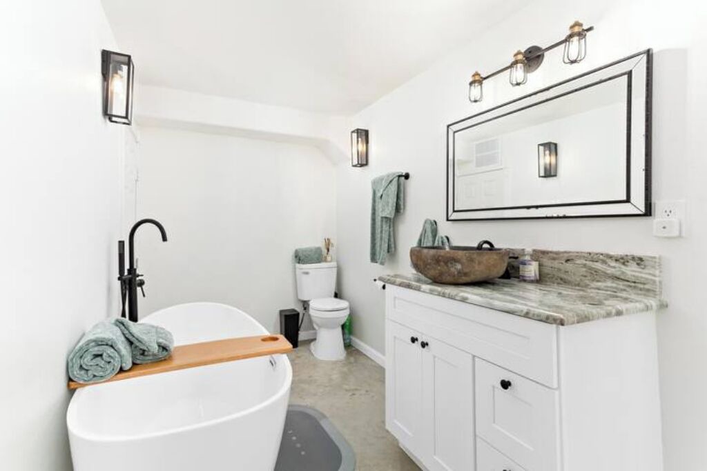 Photo of Bathroom in Hillister