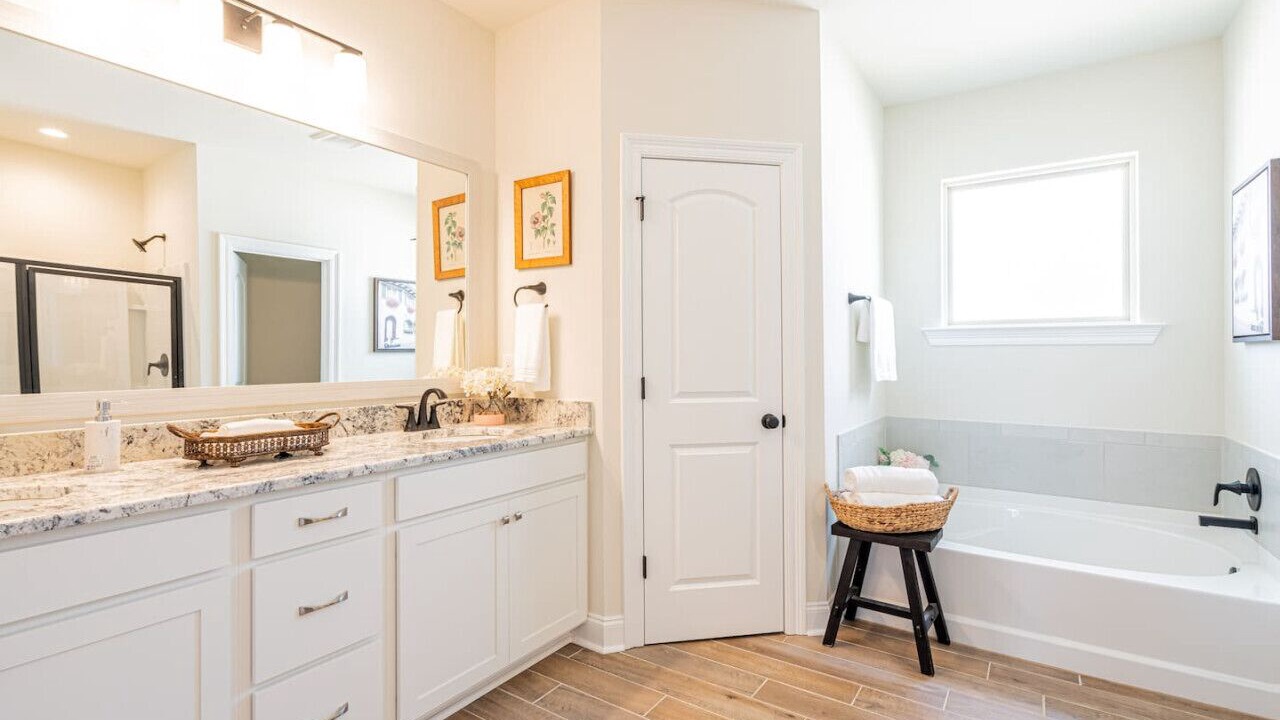 Photo of Bathroom in Milton