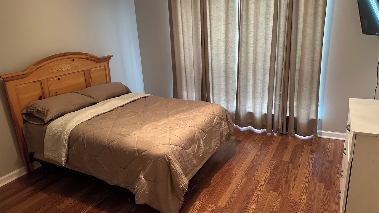 Photo of Bedroom in Gulfport