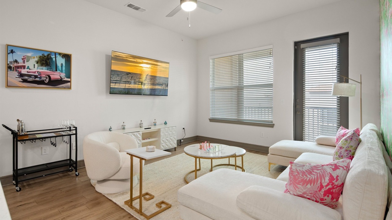 Photo of Livingroom in Rural Estates