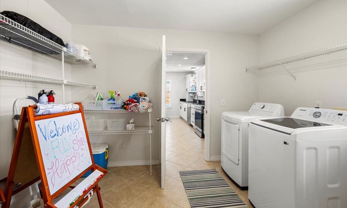 Photo of Bedroom in Ono Island