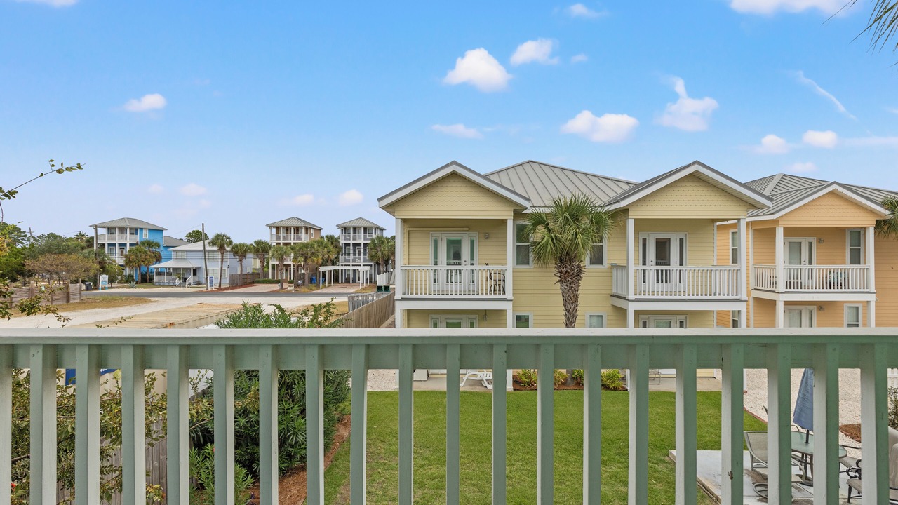 Photo of Patio Balcony in Holiday Beach