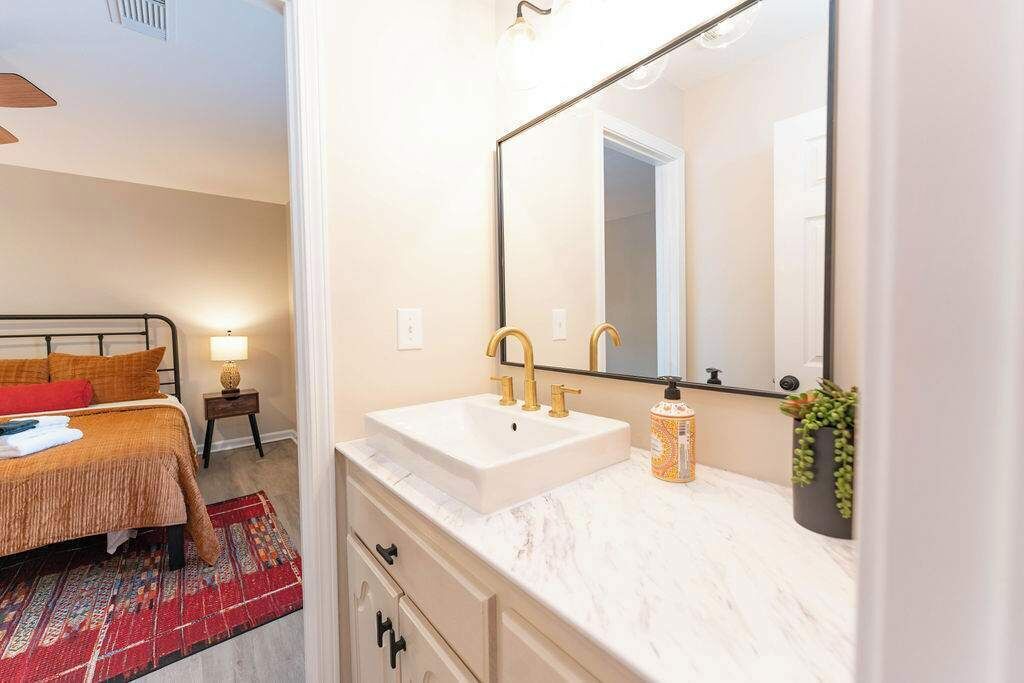 Photo of Bathroom in Tuscaloosa